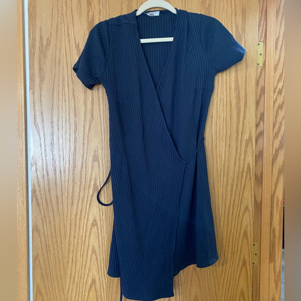 mini wrap dress, M